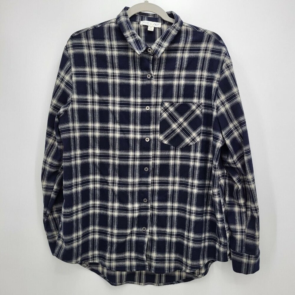 She + Sky Flannel Womens Size Medium Blue‎ White Long Sleeve Plaid Button-up